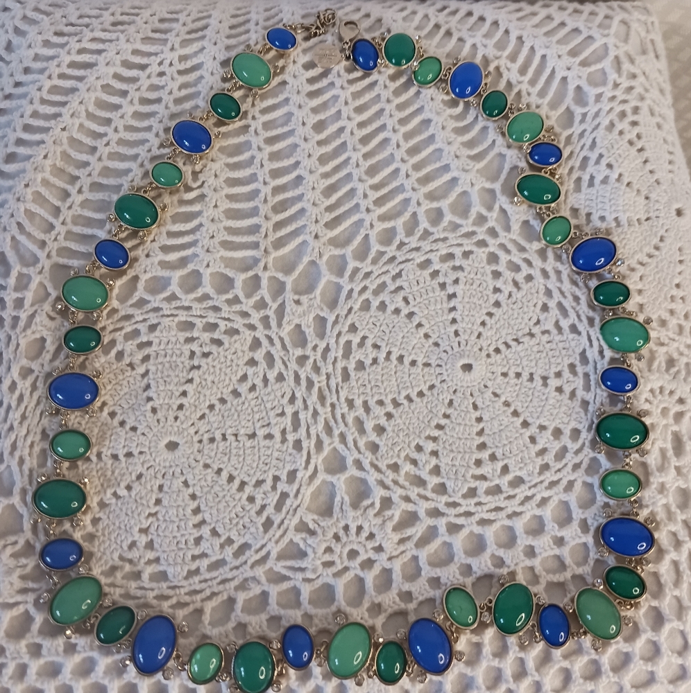 White House Black market necklace